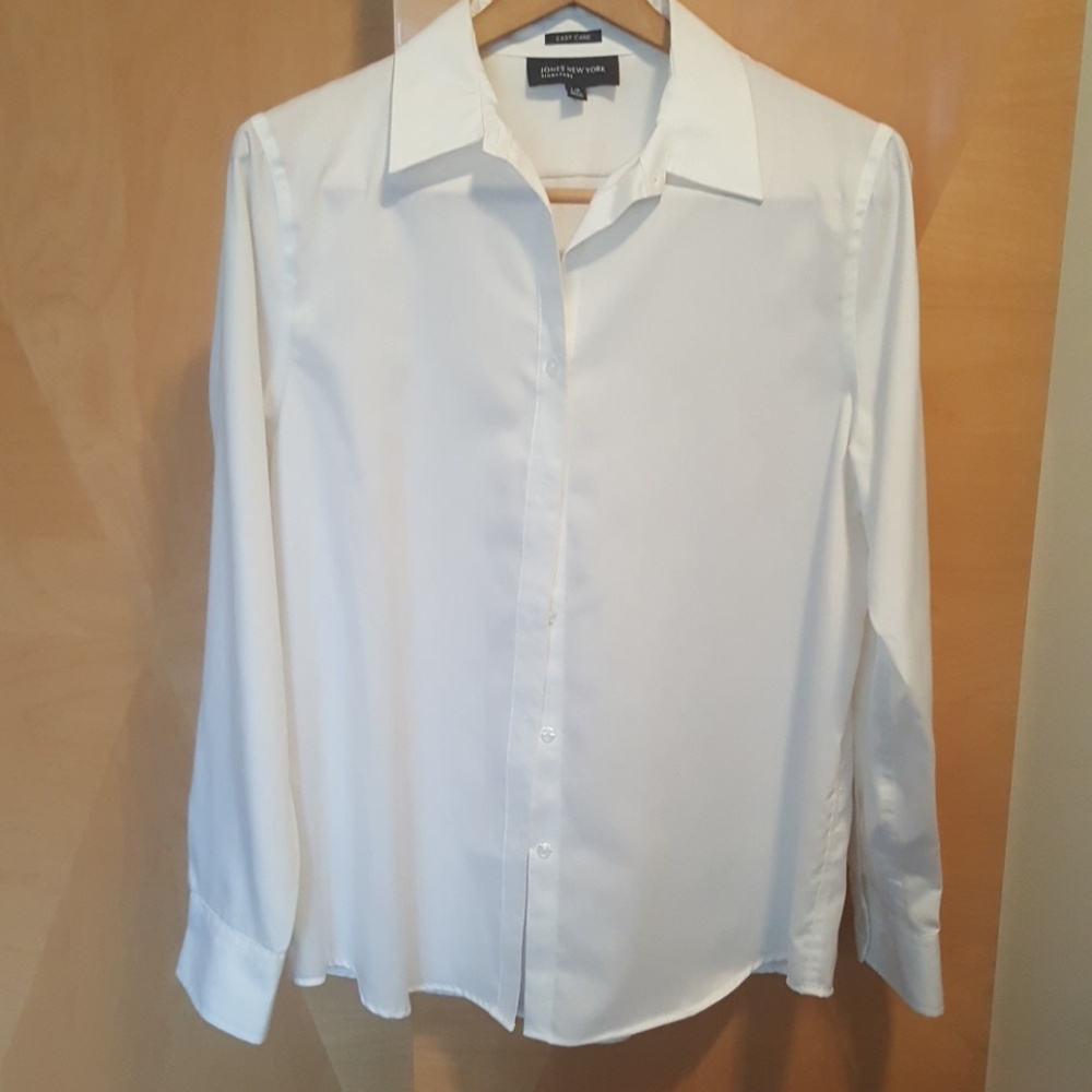Jones New York white button up blouse